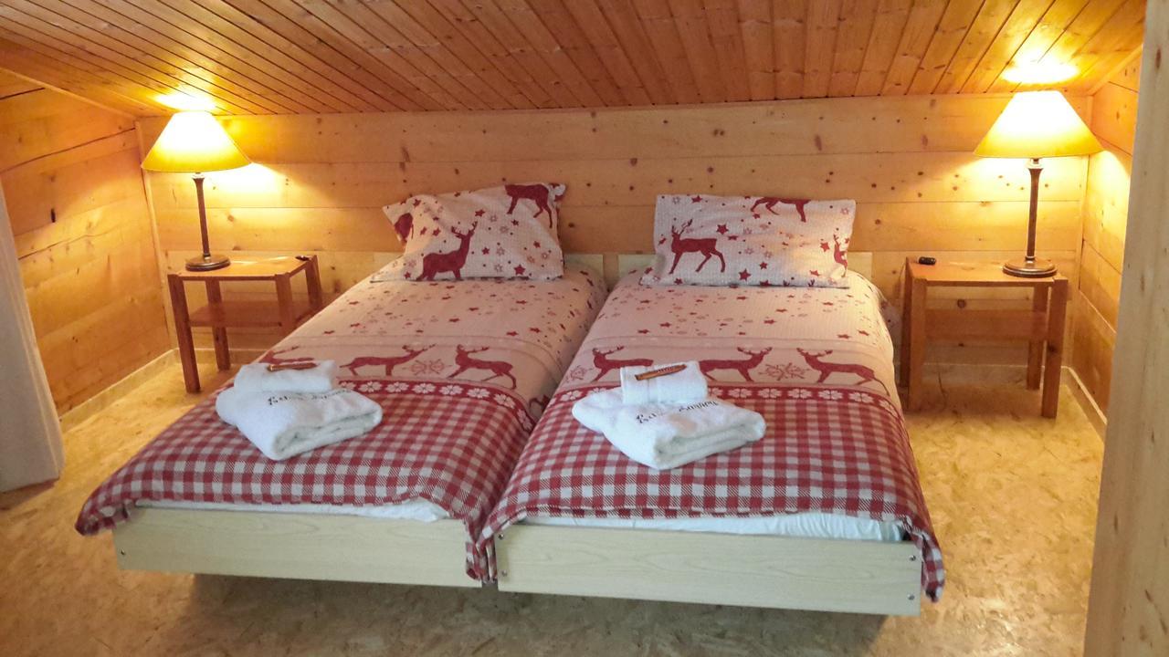Chalet Esher Surrey Ried-Brig Экстерьер фото